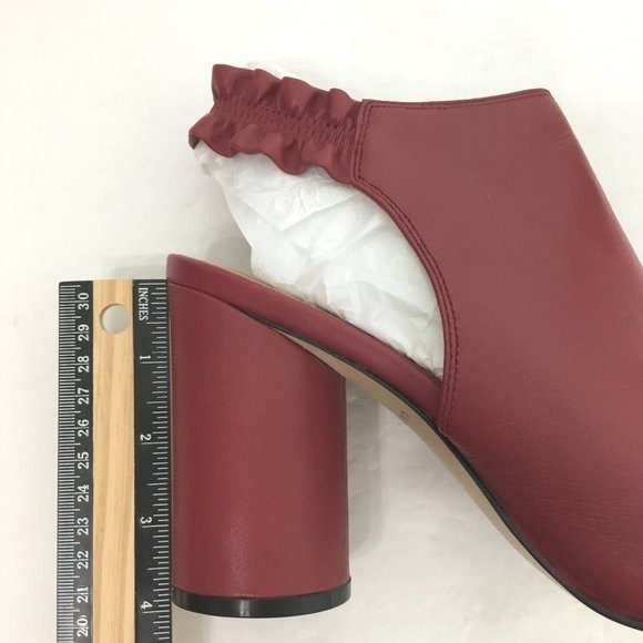 Katy Perry The Jocelyn Mulberry‎ Red Nappa Leather Ruffle Shooties Heels Size 10 - Picture 13 of 16